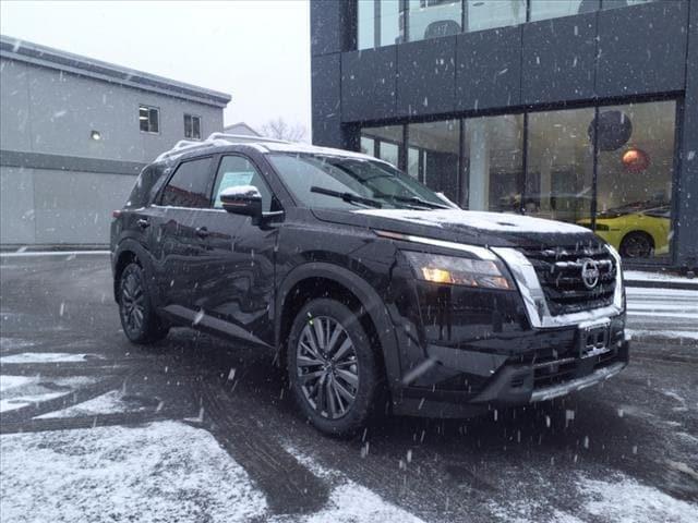 new 2025 Nissan Pathfinder car, priced at $48,930