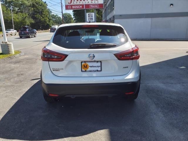 used 2022 Nissan Rogue Sport car, priced at $21,900