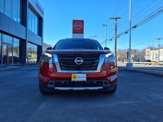 new 2024 Nissan Pathfinder car, priced at $43,800