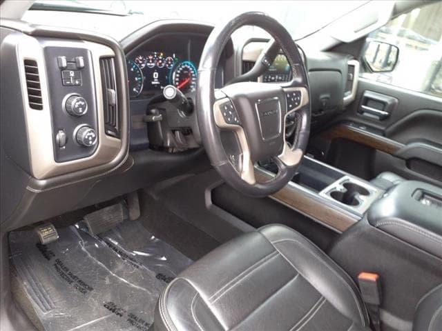 used 2018 GMC Sierra 1500 car, priced at $32,900