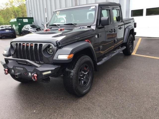 used 2021 Jeep Gladiator car, priced at $33,395