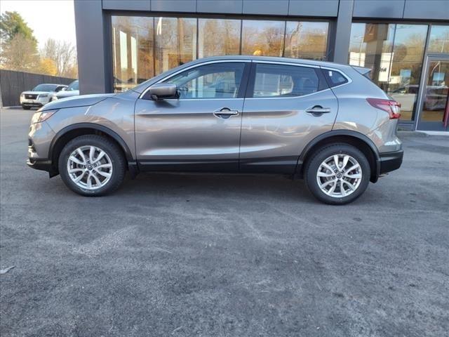 used 2021 Nissan Rogue Sport car, priced at $25,487