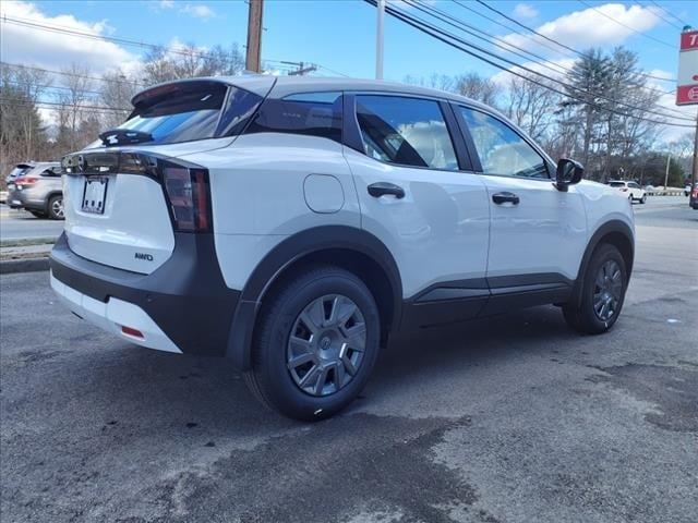 new 2025 Nissan Kicks car, priced at $23,135