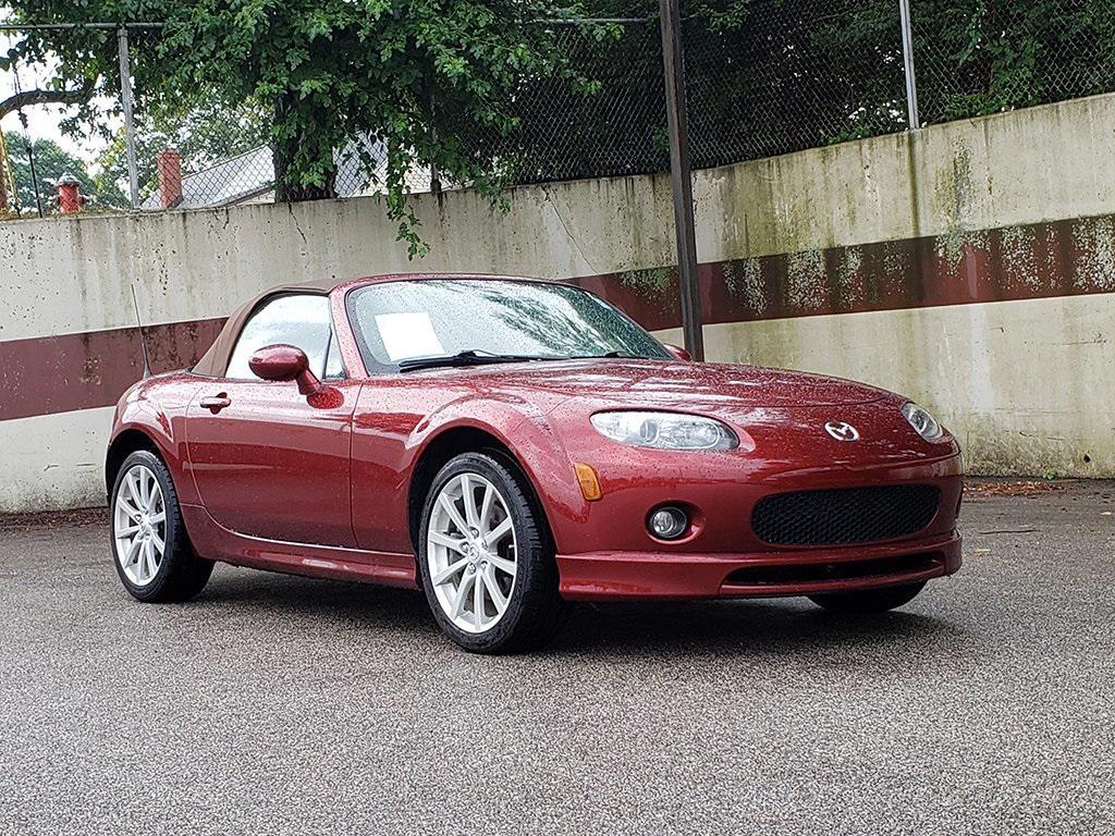 used 2008 Mazda MX-5 Miata car, priced at $15,290