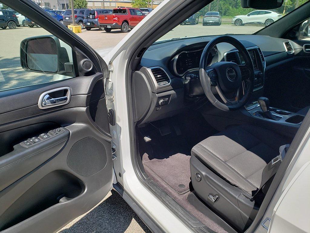 used 2018 Jeep Grand Cherokee car, priced at $18,317