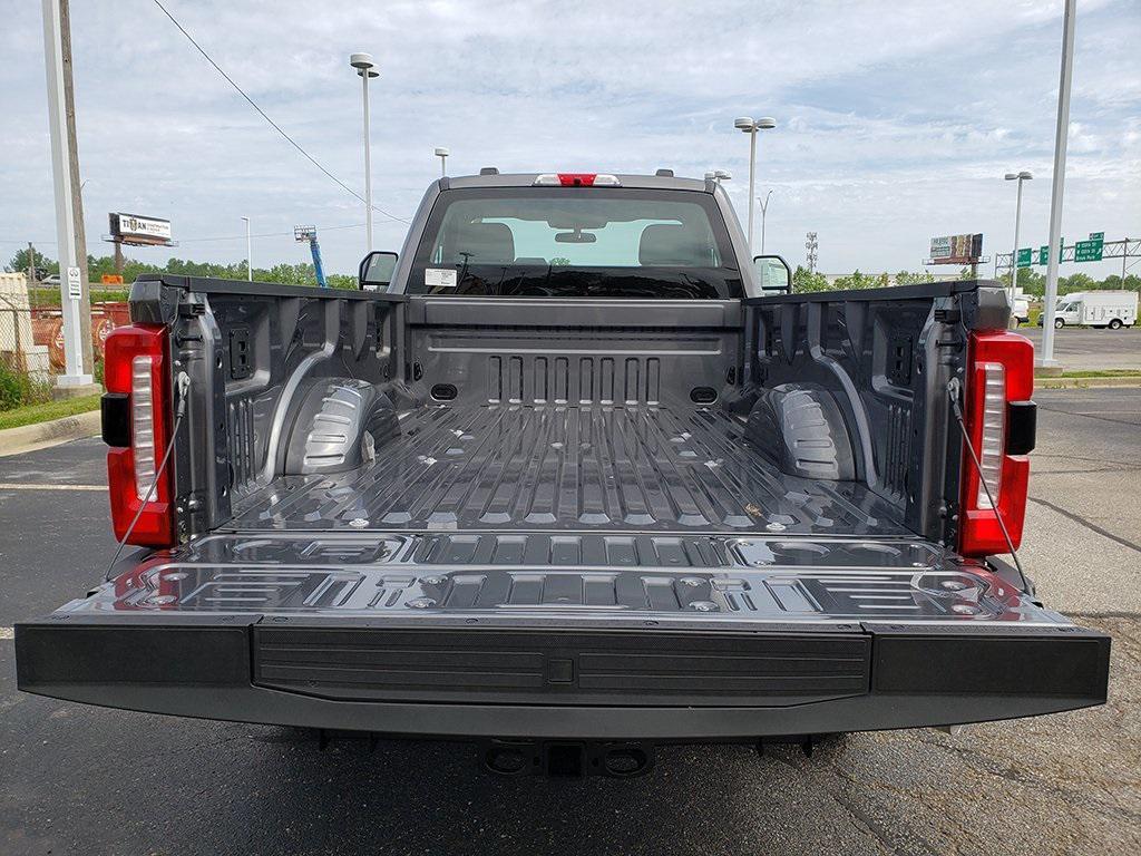 new 2025 Ford F-250 car, priced at $55,065