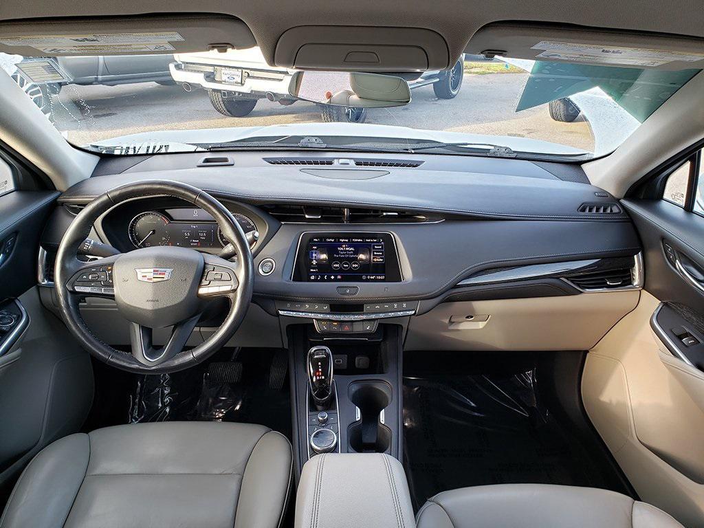 used 2020 Cadillac XT4 car, priced at $21,249