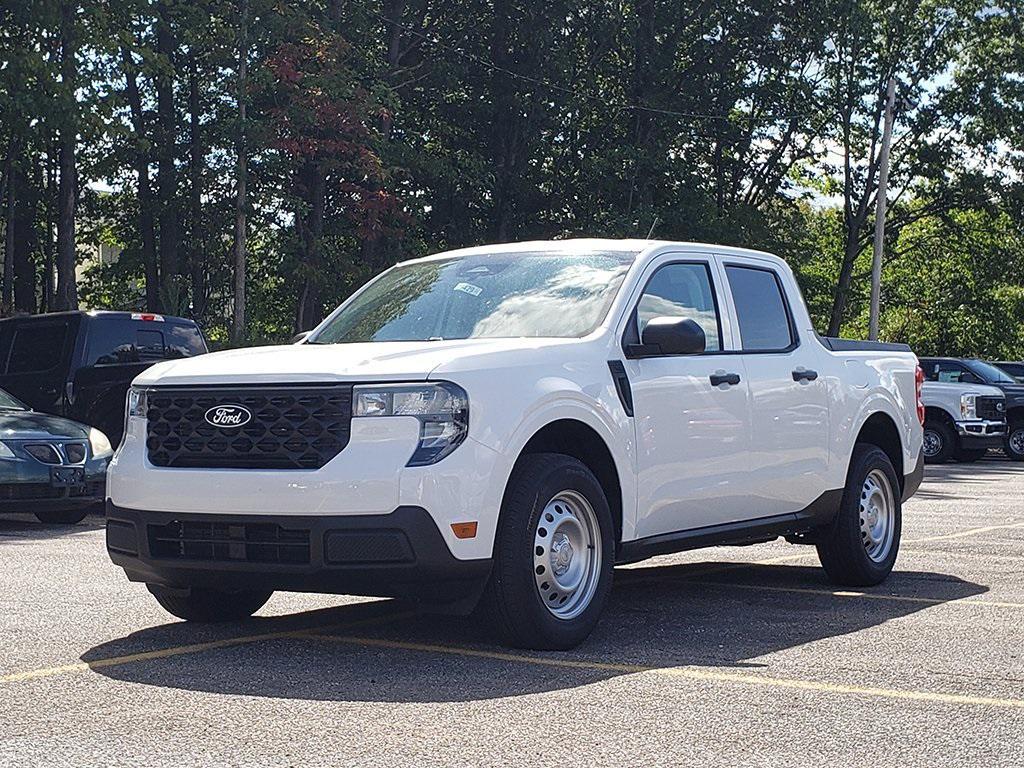 new 2025 Ford Maverick car, priced at $30,860