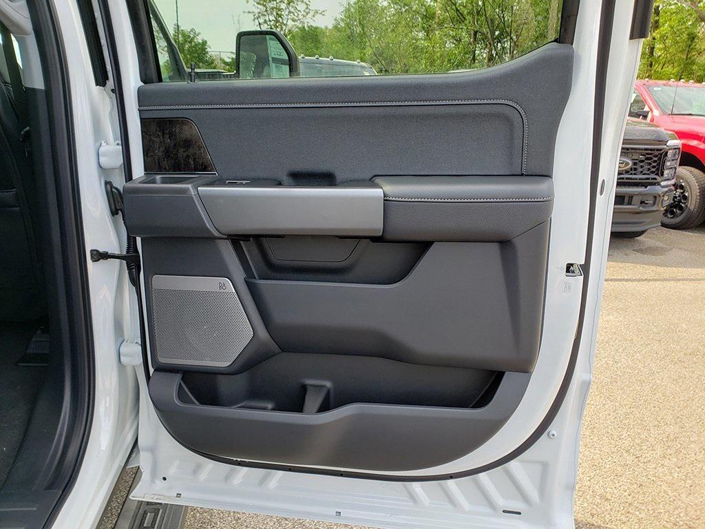 new 2025 Ford F-250 car, priced at $88,840