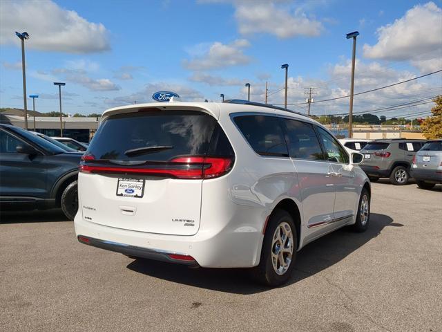 used 2021 Chrysler Pacifica car, priced at $28,395