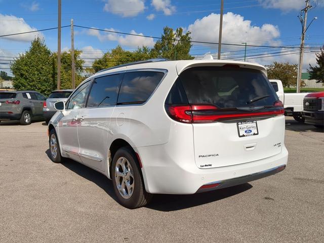 used 2021 Chrysler Pacifica car, priced at $28,395