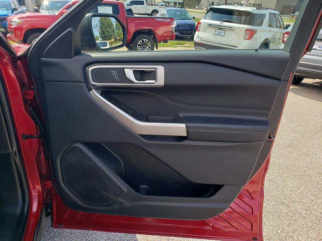 used 2022 Ford Explorer car, priced at $33,749