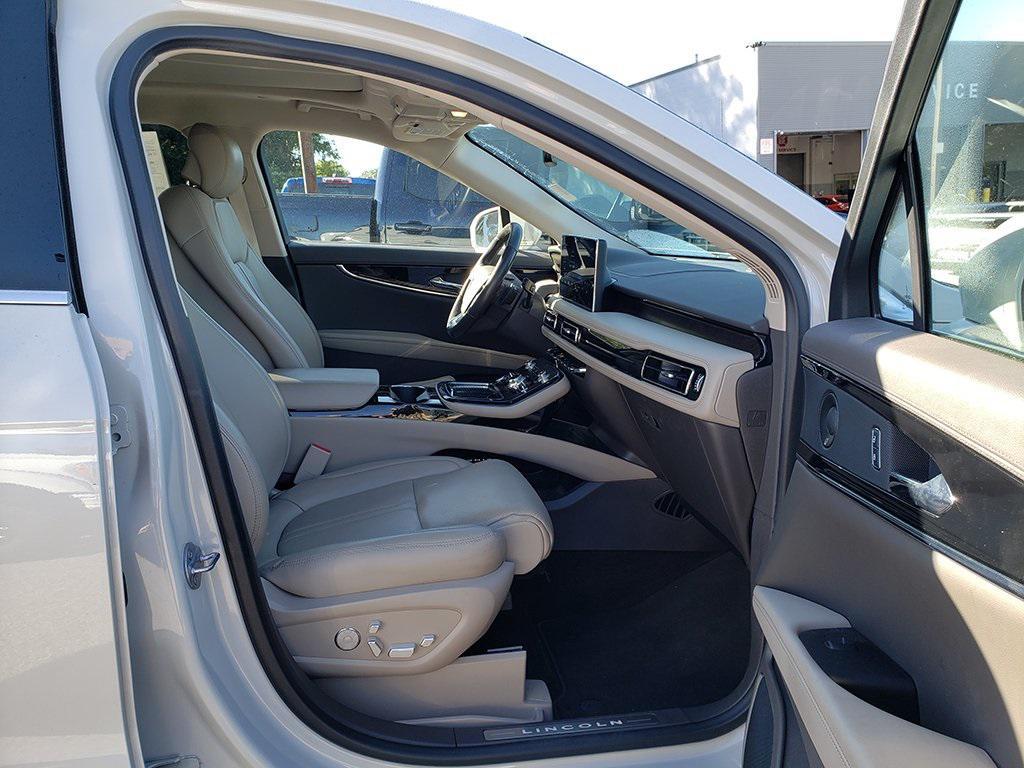 used 2022 Lincoln Nautilus car, priced at $36,536