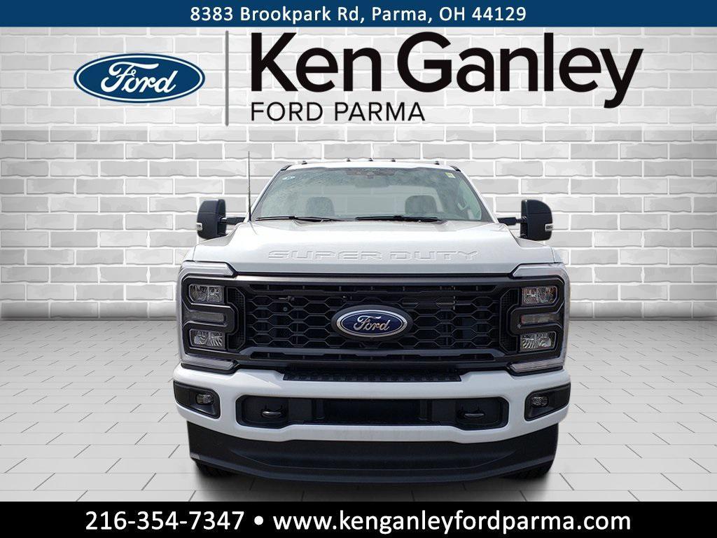 new 2025 Ford F-250 car, priced at $53,825