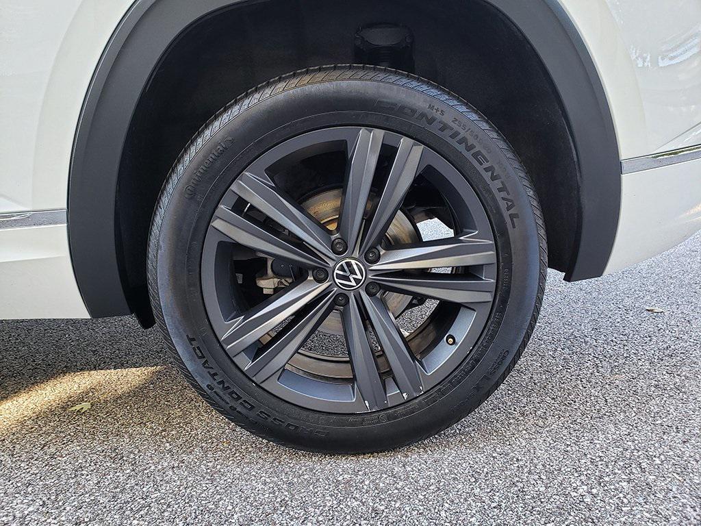 used 2021 Volkswagen Atlas Cross Sport car, priced at $23,700