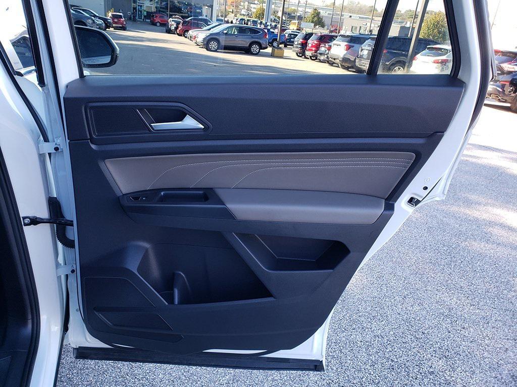 used 2021 Volkswagen Atlas Cross Sport car, priced at $23,700