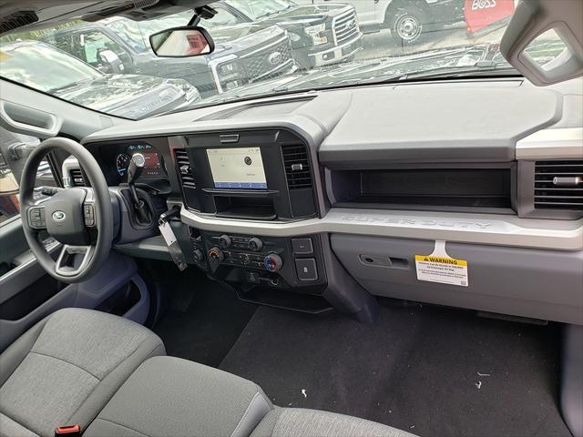 new 2025 Ford F-250 car, priced at $54,700
