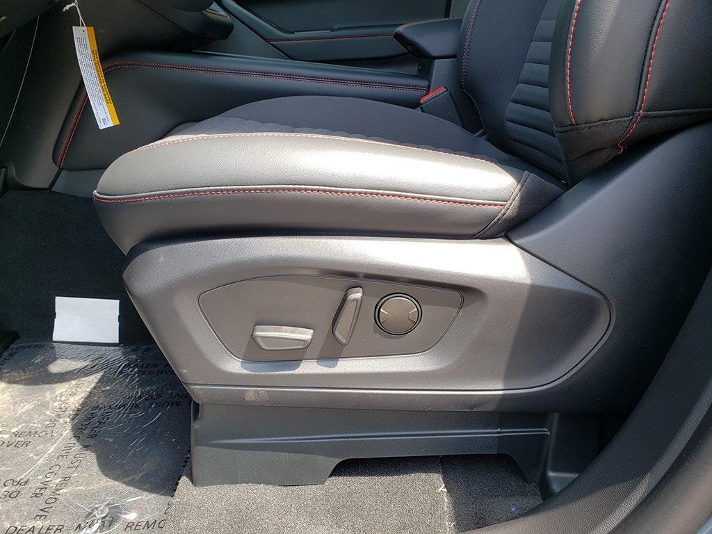 new 2025 Ford Explorer car, priced at $52,925