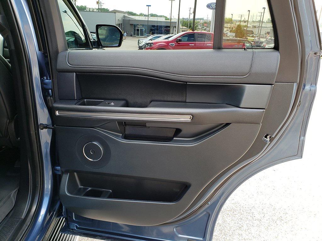 used 2020 Ford Expedition car, priced at $33,716