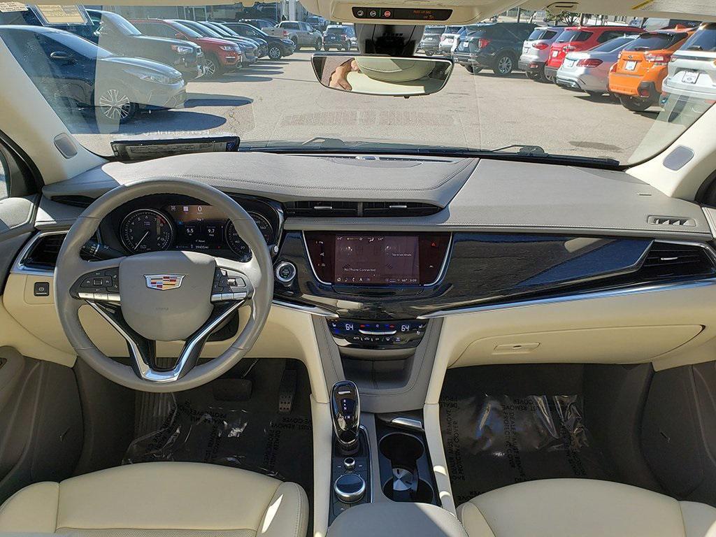 used 2023 Cadillac XT6 car, priced at $36,468