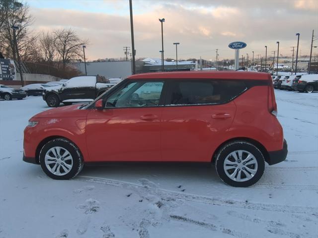 used 2021 Kia Soul car, priced at $13,991