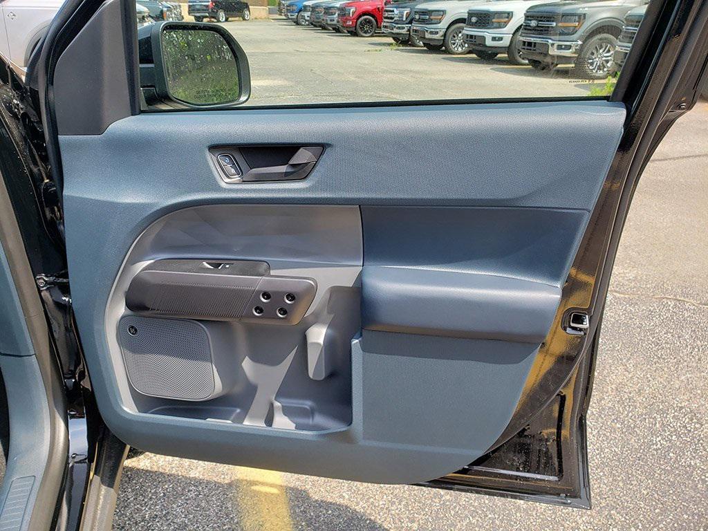 new 2025 Ford Maverick car, priced at $41,005