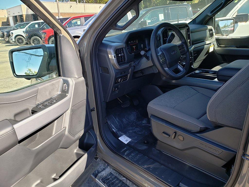 new 2025 Ford F-150 car, priced at $59,200