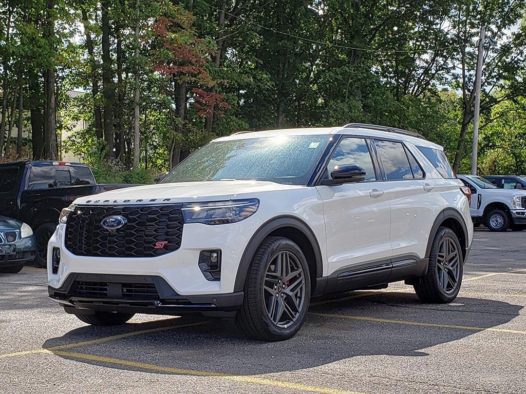 new 2025 Ford Explorer car, priced at $61,705