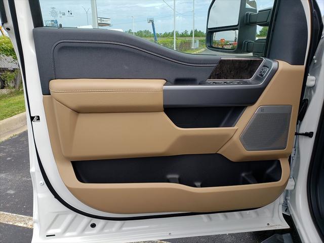 new 2025 Ford F-250 car, priced at $70,745