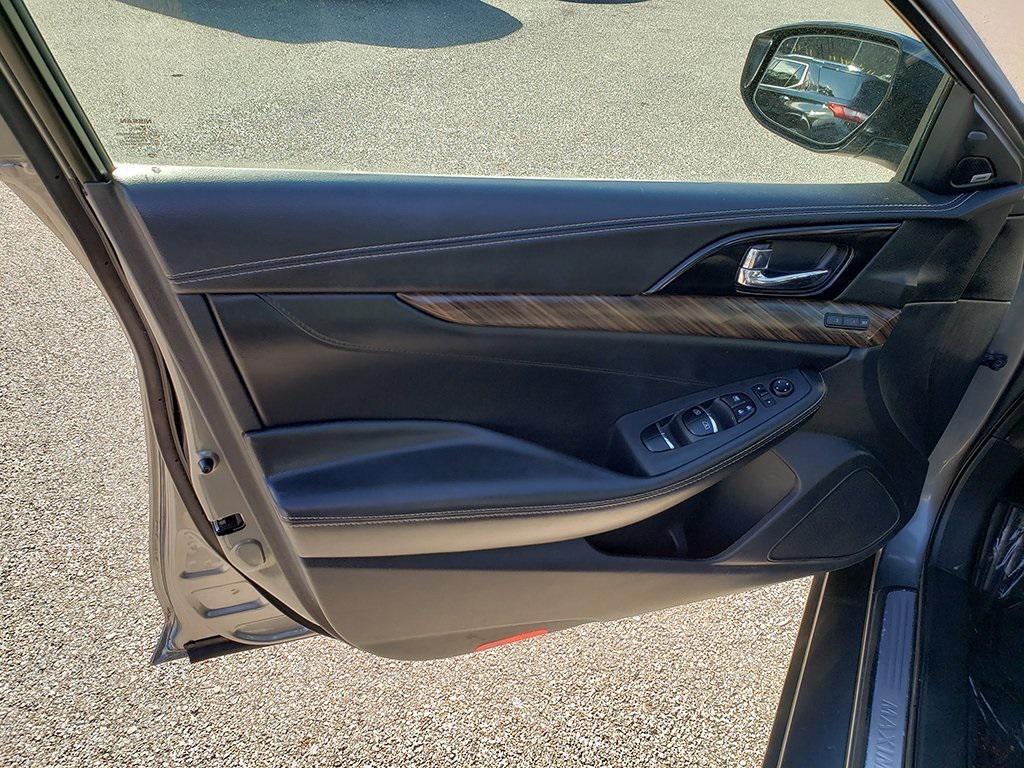 used 2018 Nissan Maxima car, priced at $18,491