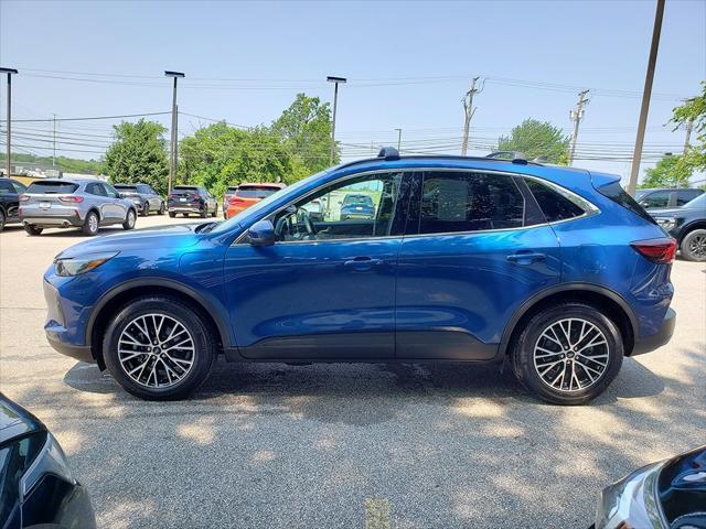 used 2023 Ford Escape PHEV car, priced at $27,939