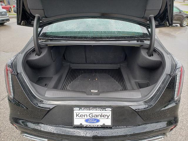 used 2022 Cadillac CT4 car, priced at $34,162