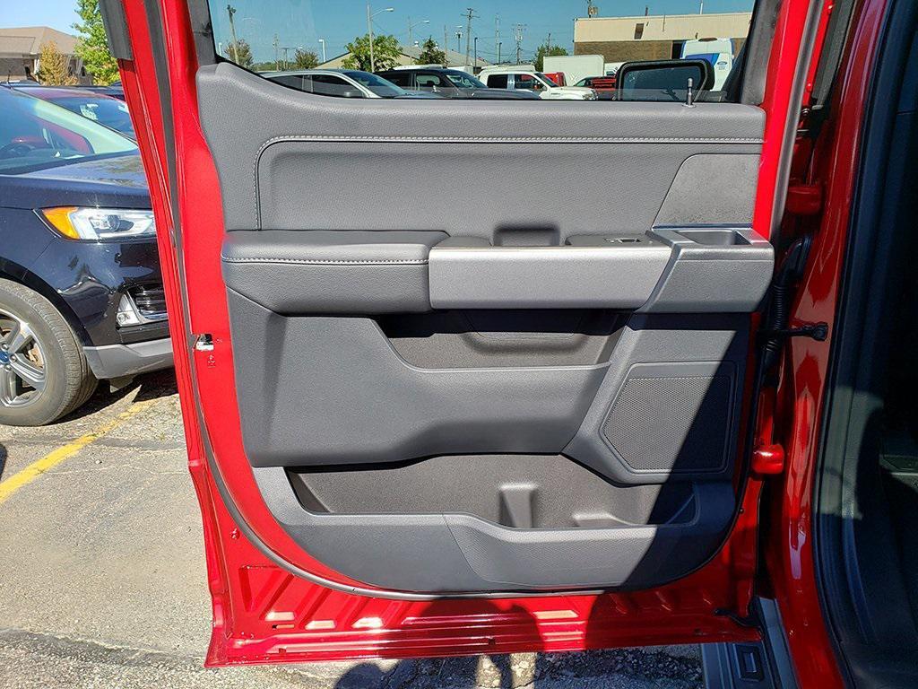 new 2025 Ford F-150 car, priced at $60,675
