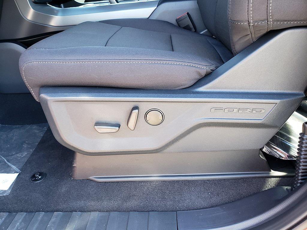 new 2025 Ford F-150 car, priced at $60,675