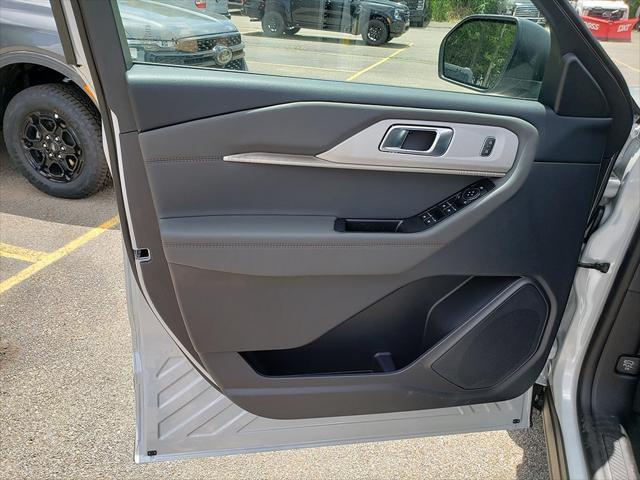 new 2025 Ford Explorer car, priced at $42,040