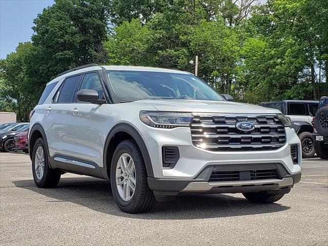 new 2025 Ford Explorer car, priced at $42,040