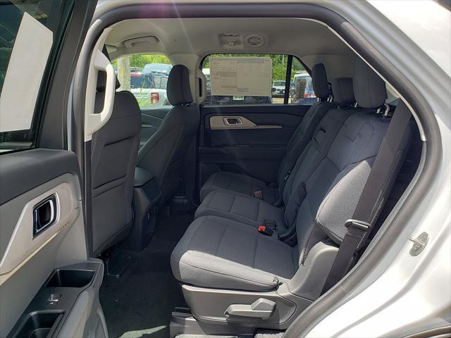 new 2025 Ford Explorer car, priced at $42,040