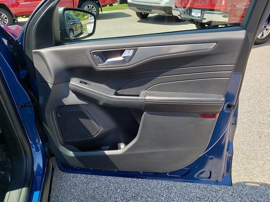 used 2022 Ford Escape car, priced at $27,435