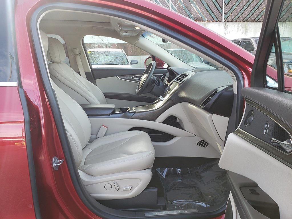 used 2020 Lincoln Nautilus car, priced at $23,289