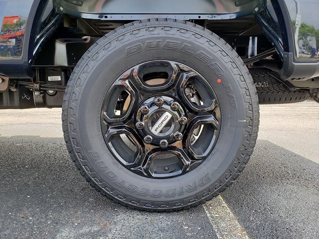 new 2025 Ford F-250 car, priced at $53,965