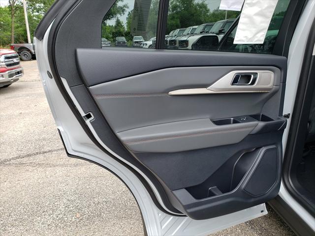 new 2025 Ford Explorer car, priced at $42,150