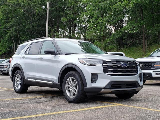 new 2025 Ford Explorer car, priced at $42,150