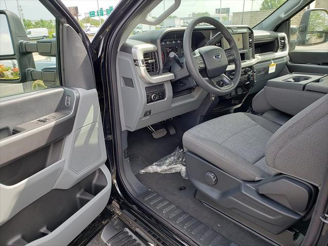 new 2025 Ford F-250 car, priced at $55,475