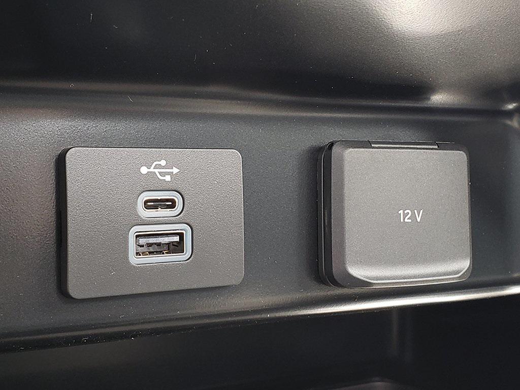 new 2025 Ford F-250 car, priced at $55,475