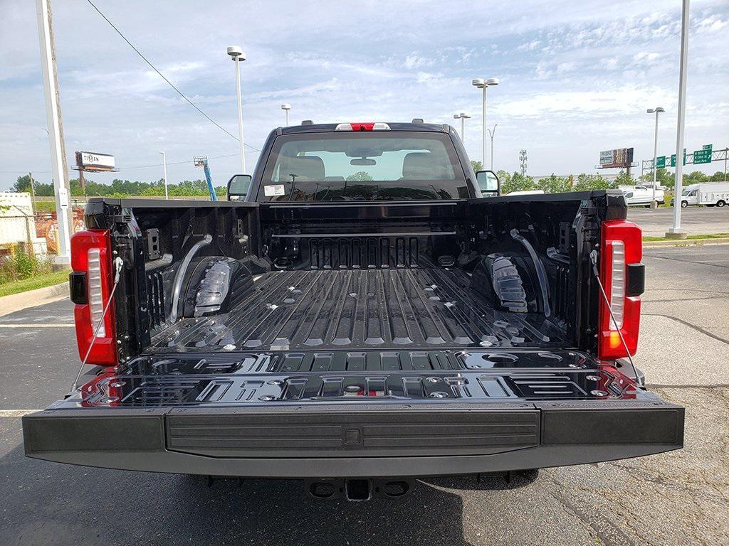 new 2025 Ford F-250 car, priced at $55,475