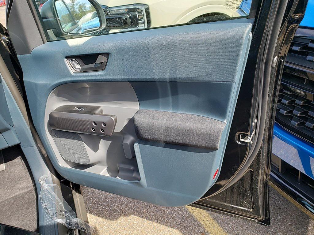new 2025 Ford Maverick car, priced at $30,640