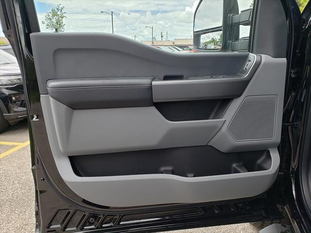 new 2025 Ford F-250 car, priced at $54,220