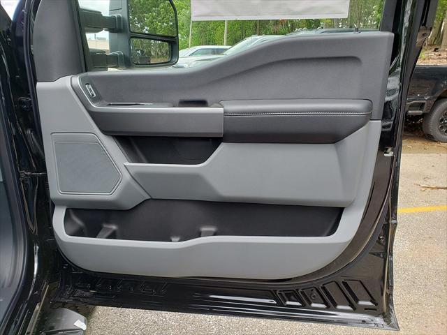 new 2025 Ford F-250 car, priced at $54,220