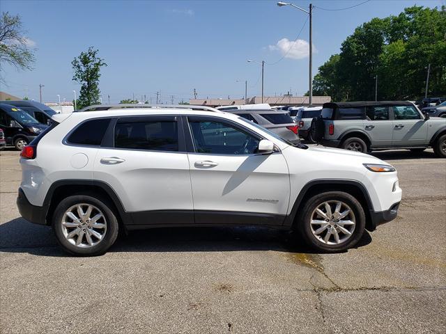 used 2017 Jeep Cherokee car, priced at $16,574