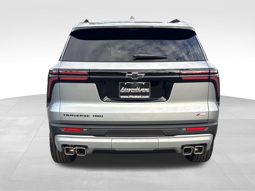 new 2026 Chevrolet Traverse car, priced at $56,175